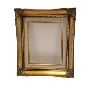 Vintage CP Ornate Gold Gilt Neo Wood Picture Frame w/Linen Mat 8x10 Taiwan